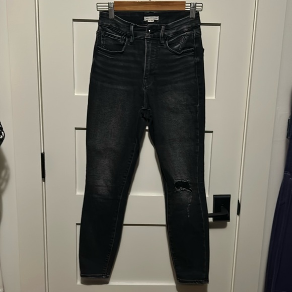 Good American distressed black skinny jeans - Picture 2 of 2